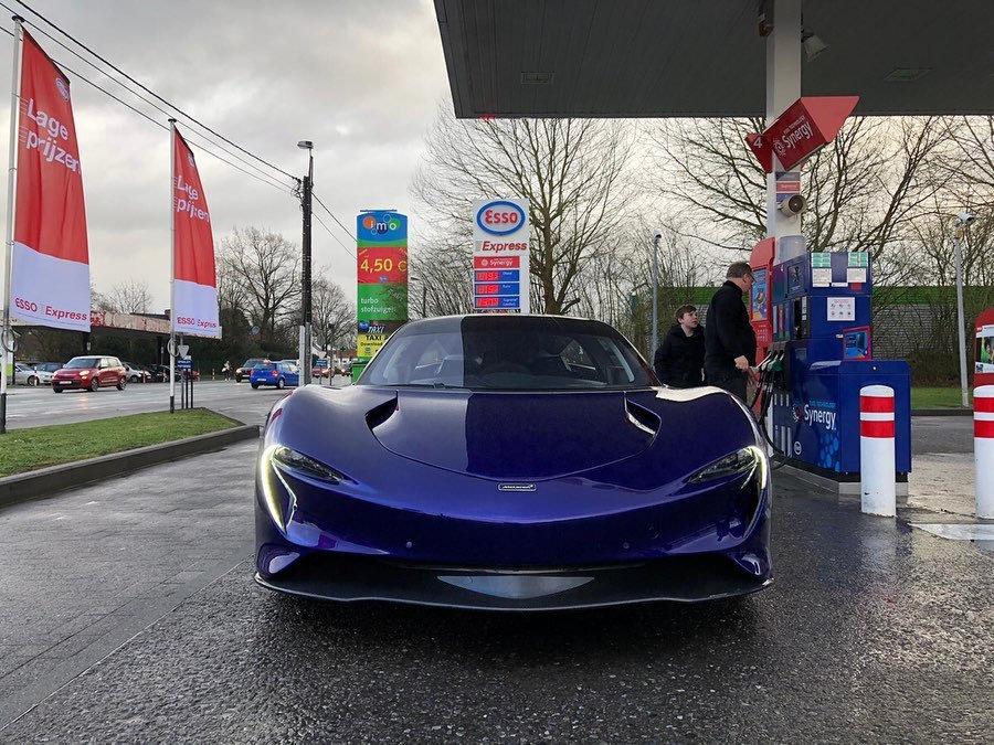  McLaren Speedtail 2020 года  (фото 1 из 10)